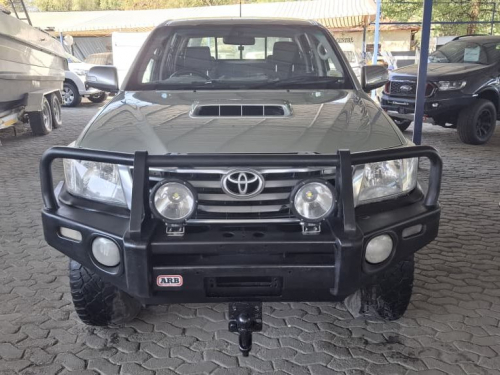 Toyota HILUX 3.0 D4D RAIDER 4X4 D/CAB AUTO in Namibia