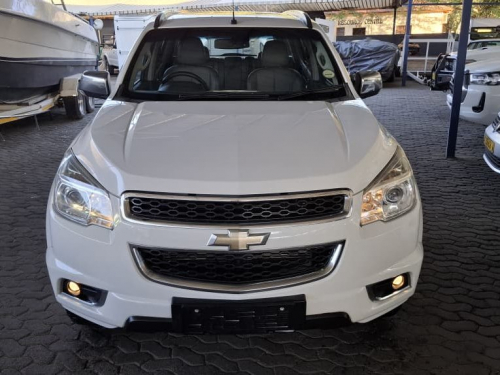 Chevrolet TRAILBLAZER 2.8 4X4 AUTO in Namibia