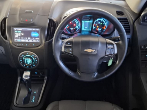 Chevrolet TRAILBLAZER 2.8 4X4 AUTO in Namibia