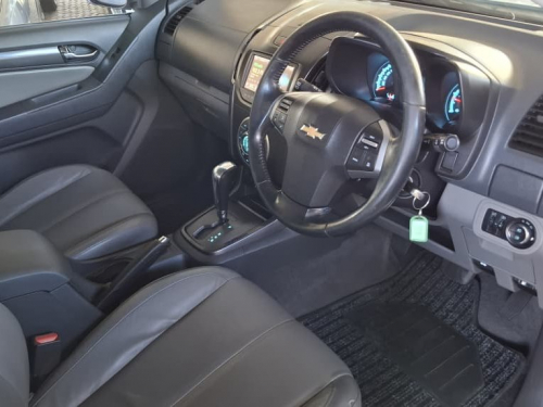 Chevrolet TRAILBLAZER 2.8 4X4 AUTO in Namibia