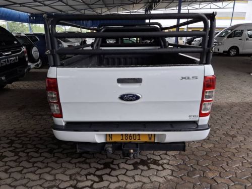 Ford RANGER 2.2 XLS 4X2 LWB in Namibia