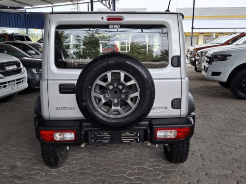 Suzuki JIMNY 1.5 AUTO 3 DOOR in Namibia