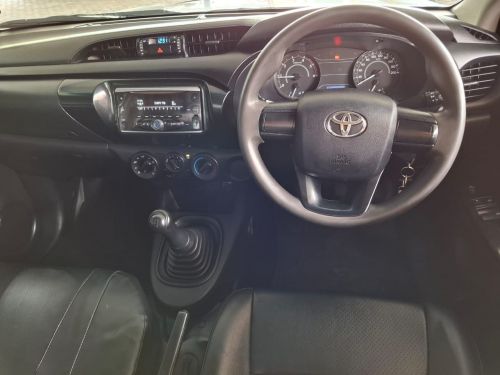 Toyota HILUX 2.4 GD LWB S/CAB in Namibia