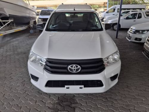 Toyota HILUX 2.4 GD 4X2 LWB S/CAB in Namibia