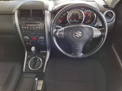Suzuki GRAND VITARA 2.4 AUTO 4X4 in Namibia