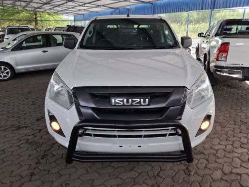 Isuzu D-MAX 250 HI-RIDER 4X4 D/CAB MAN in Namibia
