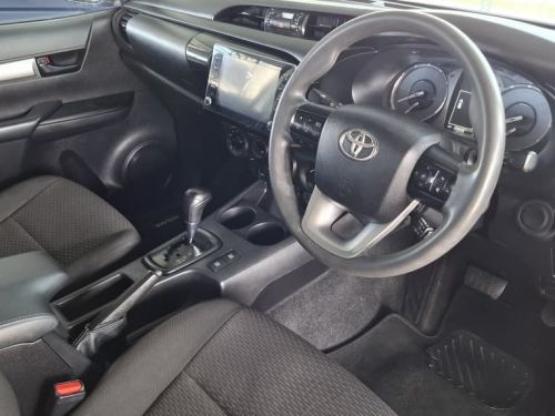 Toyota HILUX 2.4 RAIDER 4X4 S/CAB AUTO in Namibia