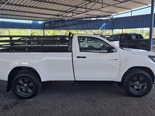 Pre-owned Toyota HILUX 2.4 RAIDER 4X4 S/CAB AUTO for sale in 