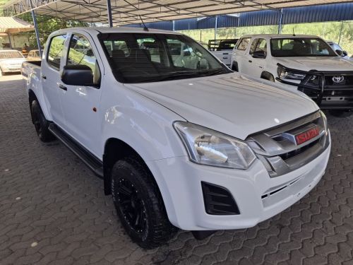 Isuzu D-MAX 2.5 D/CAB 4X4 HI-RIDER in Namibia