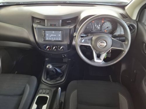 Nissan NAVARA  2.5TDI XE MAN D/CAB in Namibia