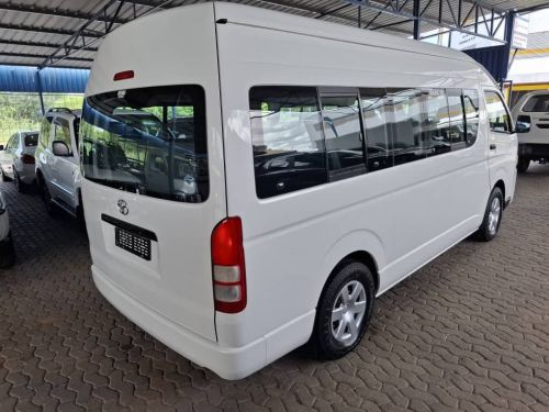 Toyota QUANTUM 2.5 D4D SESFIKILE 15 SEATER in Namibia