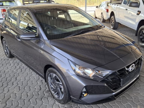 Pre-owned Hyundai i20 FLUID for sale in 