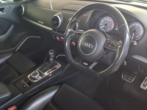 Audi S3 QUATRO S-TRONIC in Namibia