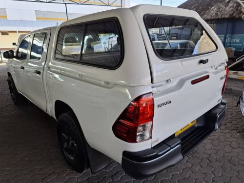 Toyota HILUX 2.4 GD6 SR D/CAB MAN in Namibia