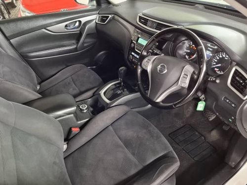 Nissan X-TRAIL 2.5 ACCENTA 4X4 / AWD AUTO in Namibia