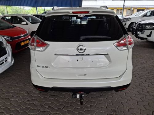 Nissan X-TRAIL 2.5 ACCENTA 4X4 / AWD AUTO in Namibia