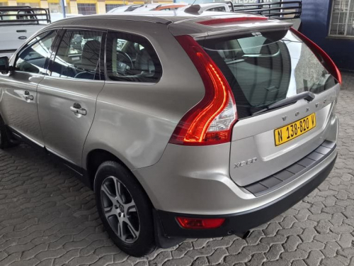 Volvo XC60 2.0 TURBO in Namibia