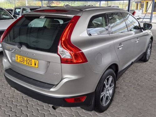 Volvo XC60 2.0 TURBO in Namibia