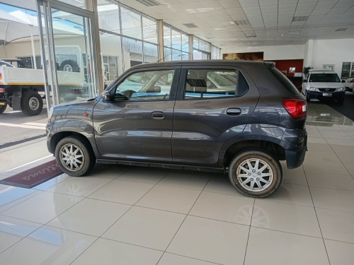 Suzuki S-Presso GL+ in Namibia