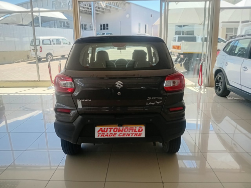 Suzuki S-Presso GL+ in Namibia