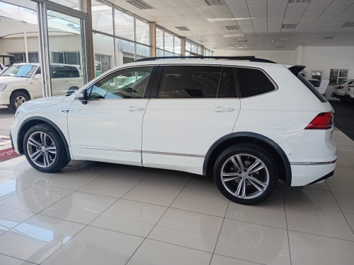 Volkswagen Tiguan 1.4TSi DSG Allspace R-Line in Namibia