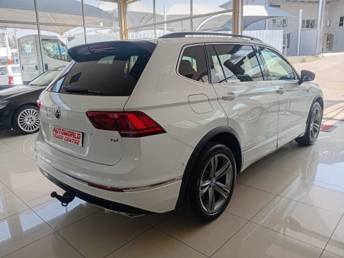 Volkswagen Tiguan 1.4TSi DSG Allspace R-Line in Namibia