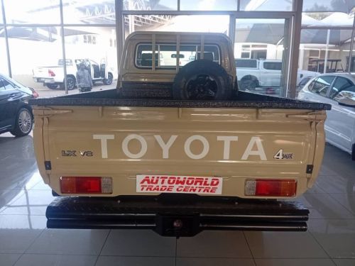 Toyota Land Cruiser 4.5 v8 TDi S/c 4x4 in Namibia