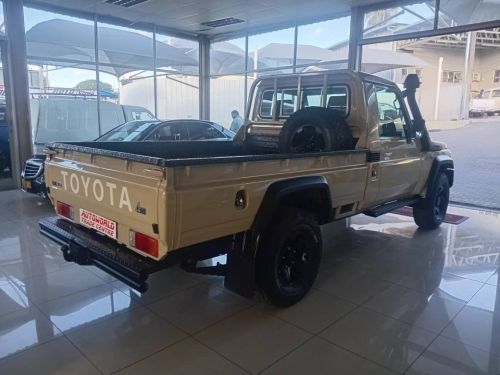 Toyota Land Cruiser 4.5 v8 TDi S/c 4x4 in Namibia