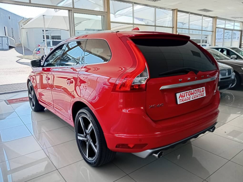 Volvo XC60 3.0 T6 AWD R-Design in Namibia