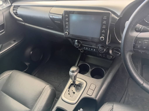 Toyota Hilux 2.8GD6 D/c A/t 4x4 in Namibia