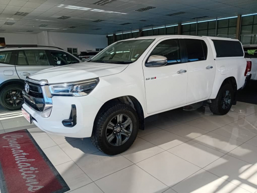 Toyota Hilux 2.8GD6 D/c A/t 4x4 in Namibia