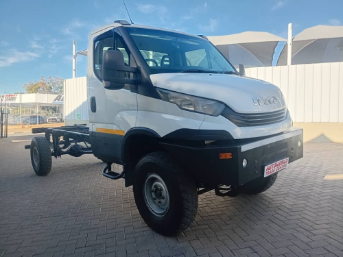 Pre-owned Iveco Chessis Cab 4x4 for sale in 