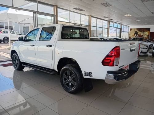 Toyota Hilux 2.4Gd6 A/t D/c 4x4 in Namibia