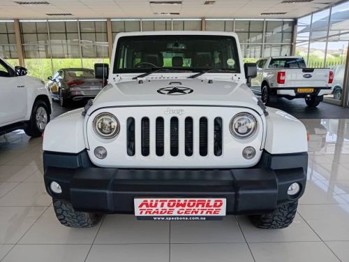 Jeep Wrangler Sahara 3.6v6 A/t 4x4 in Namibia