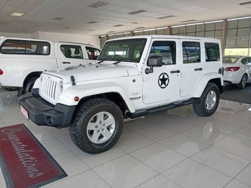 Jeep Wrangler Sahara 3.6v6 A/t 4x4 in Namibia
