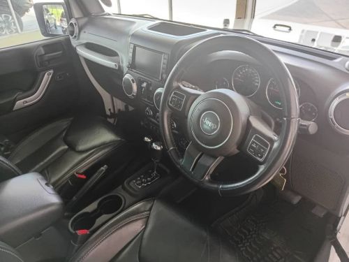 Jeep Wrangler Sahara 3.6v6 A/t 4x4 in Namibia