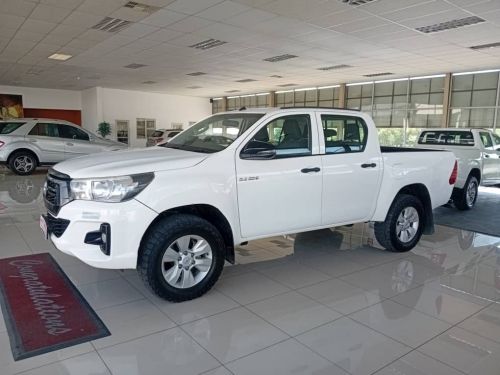 Toyota Hilux 2.4GD6 D/c A/t 4x4 in Namibia