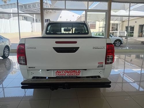 Toyota Hilux 2.4GD6 D/c A/t 4x4 in Namibia