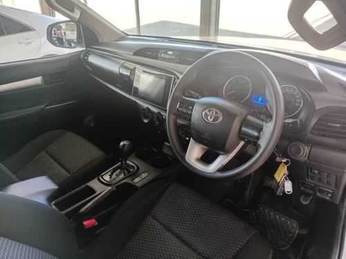 Toyota Hilux 2.4GD6 D/c A/t 4x4 in Namibia