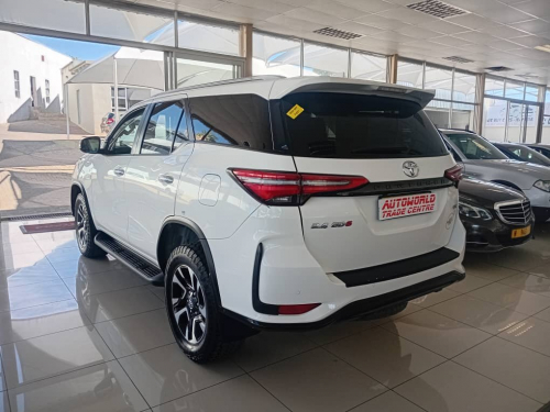 Toyota Fortuner 2.4GD6 A/t 4x4 in Namibia