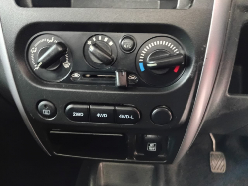 Suzuki Jimny 1.3 4x4 in Namibia