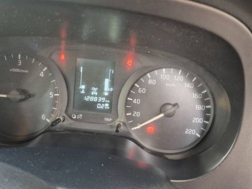 Nissan Navara D23-5 D/c 2.5TDi 4x4 XE in Namibia