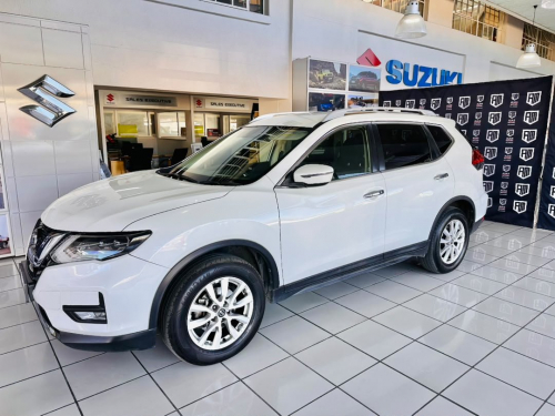 Nissan X-TRAIL ACENTA 4X4 CVT in Namibia