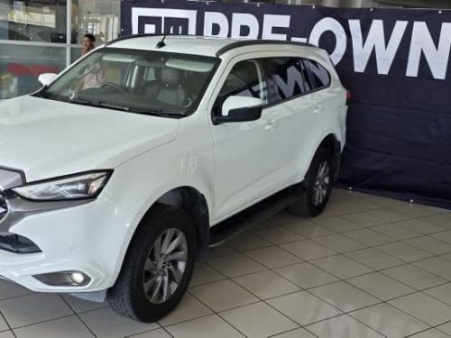 Pre-owned Isuzu MU-X 3.0 LS 4x4 AT for sale in 