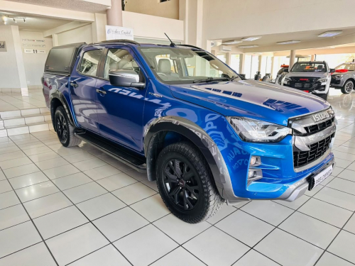 Isuzu 3.0 D-MAX V-CROSS D/CAB 4X4 in Namibia