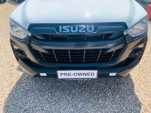 Isuzu D-MAX 1.9 HR L 4x2 AUTO in Namibia