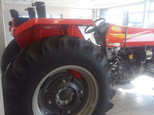Tafe 7502 DI 4WD in Namibia