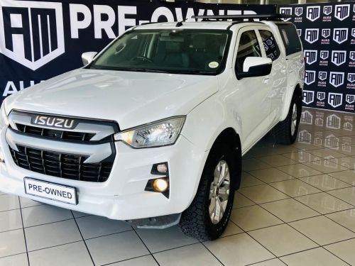 Pre-owned Isuzu D-MAX 1.9 4x4 LS D/CAB AT for sale in 