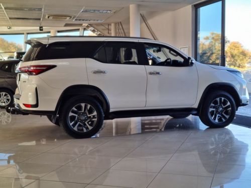 Toyota Fortuner 2.4 GD-6 4x4 A/T in Namibia