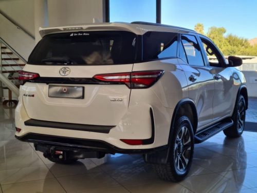 Toyota Fortuner 2.4 GD-6 4x4 A/T in Namibia